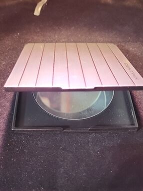 Cenrtix Compact Powder Case in Silver